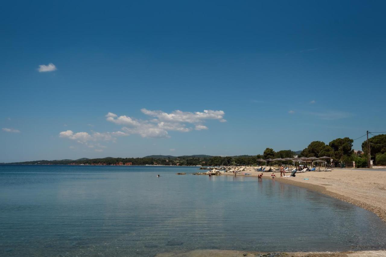 Itaka Familiy Apartments - Halkidiki Suites Com Nikiti  Exterior photo